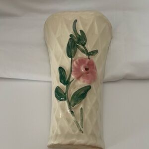 Vintage floral cream/ pink wall pocket
